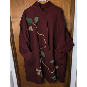 Vintage OSGOOD SMUK  "Art to Wear" Wool Cape Maroon With Flower Design ONE SIZE
